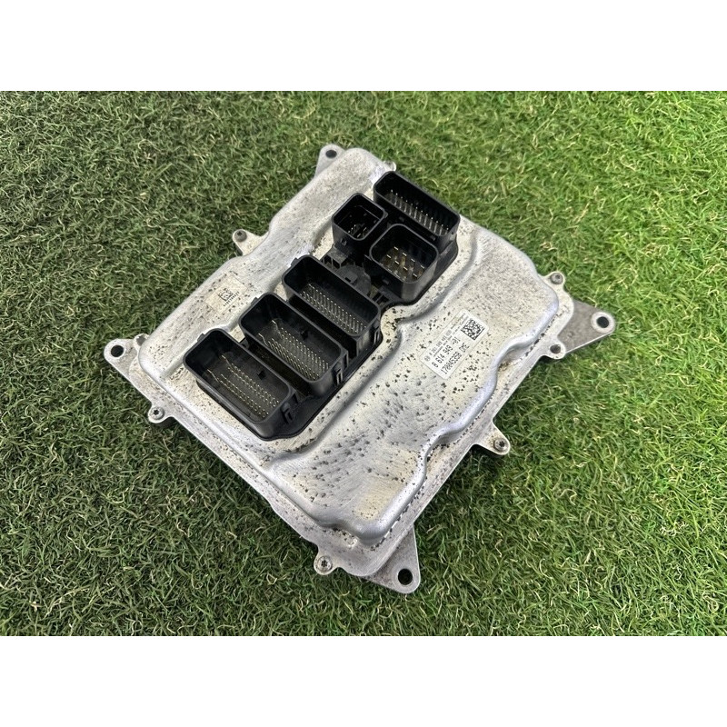 Блок управления двигателем (электрика / блоки управления) BMW 3-series F30 2013 2.0 12148664660