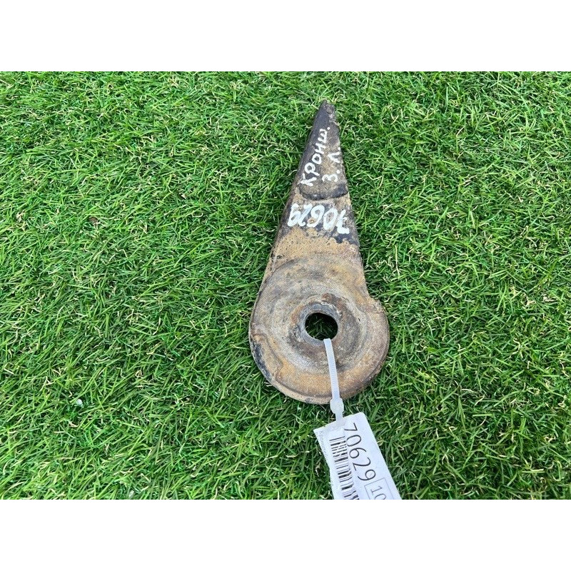 Кронштейн балки (підвіска) BMW 3-series E30 33321124465