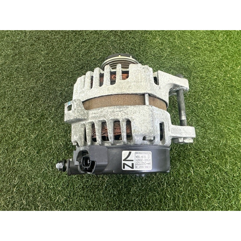 Генератор (электрика) KIA Soul 3 2022 2.0 373002E821