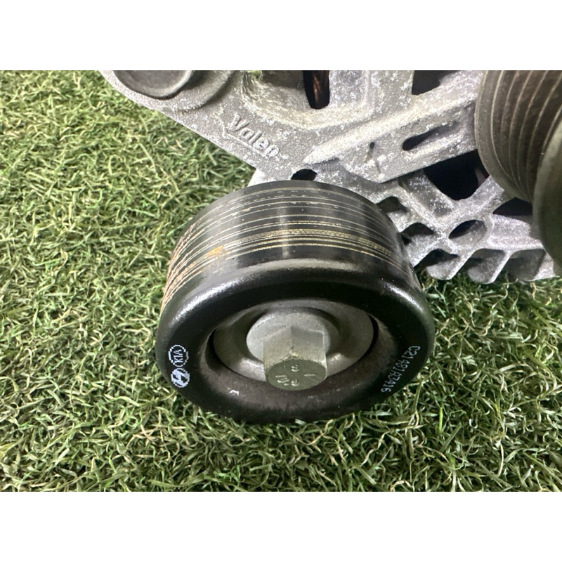 Генератор (электрика) KIA Soul 3 2022 2.0 373002E821