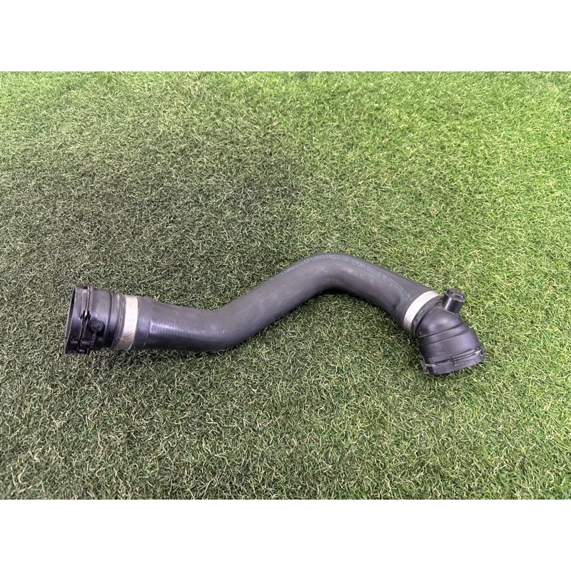 Патрубок (система охлаждения) BMW 3-series F30 2013 2.0 17127596838