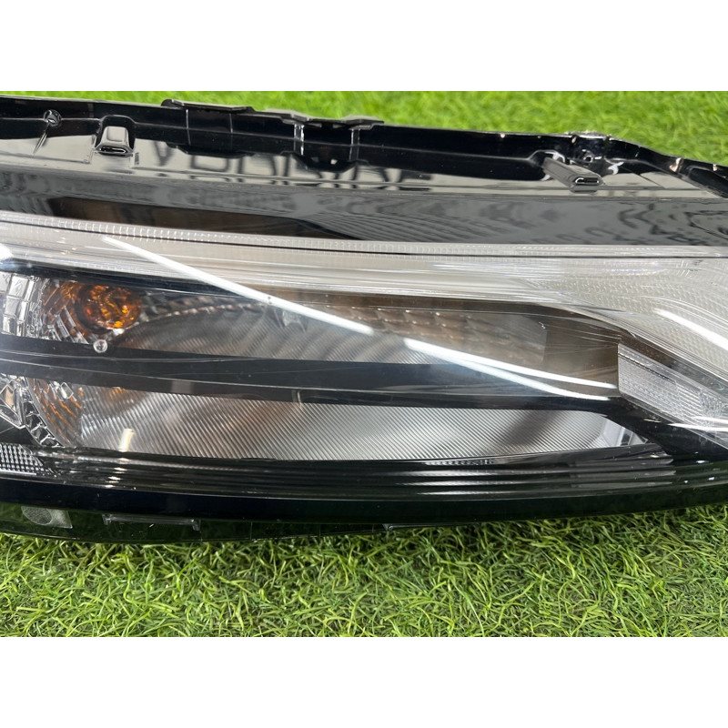 Фара (оптика) Nissan Rogue T33 2023 1.5 KR15DDT 261206RR0A