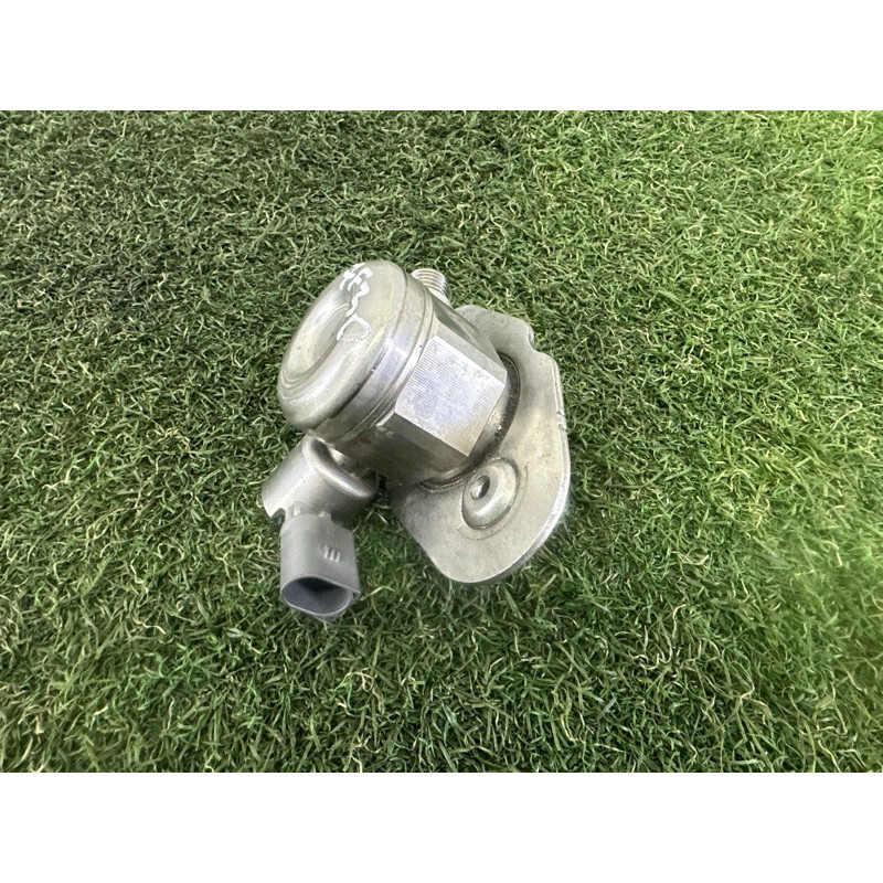 ТНВД (топливная система) BMW 3-series F30 2013 2.0 13518604229