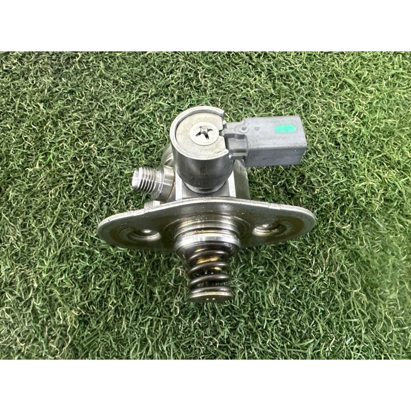 ТНВД (топливная система) BMW 3-series F30 2013 2.0 13518604229