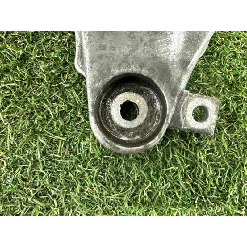 Кронштейн двигателя (кронштейны двигателя) BMW 3-series E90 2010 3.0 N54 22116770049