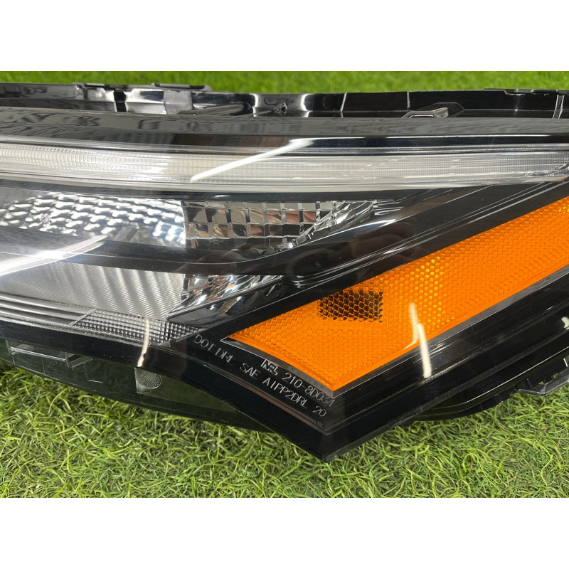 Фара (оптика) Nissan Rogue T33 2023 1.5 KR15DDT 261256RR0A