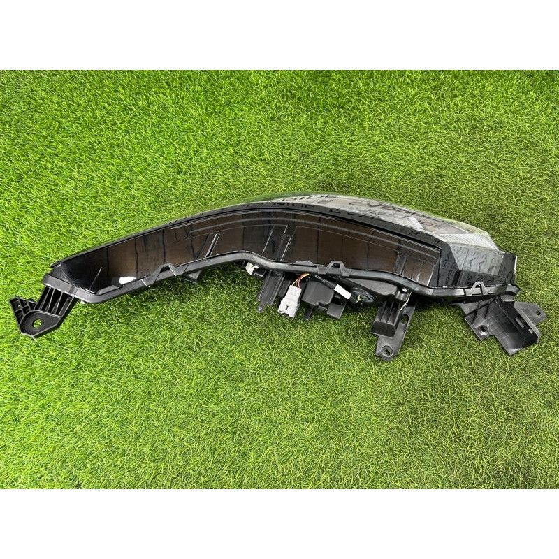 Фара (оптика) Nissan Rogue T33 2023 1.5 KR15DDT 261256RR0A