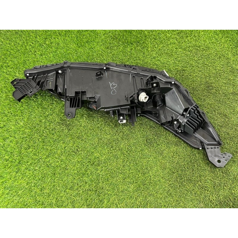 Фара (оптика) Nissan Rogue T33 2023 1.5 KR15DDT 261256RR0A