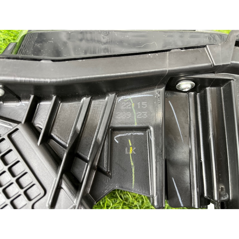 Фара (оптика) Nissan Rogue T33 2023 1.5 KR15DDT 261256RR0A