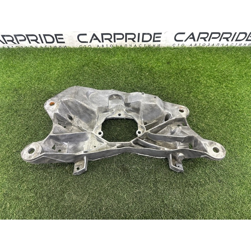 Траверса (трансмиссия) AUDI Q5 8R 2012 3.2 4H0399263L