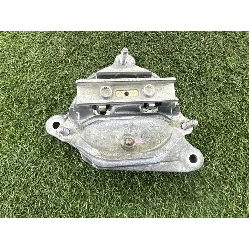 Подушка КПП (трансмиссия) AUDI Q5 8R 2012 3.2 8K0399115BS