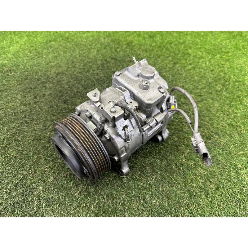 Компрессор кондиционера (отопление и кондиционирование) BMW 3-series F30 2013 2.0 64529399059