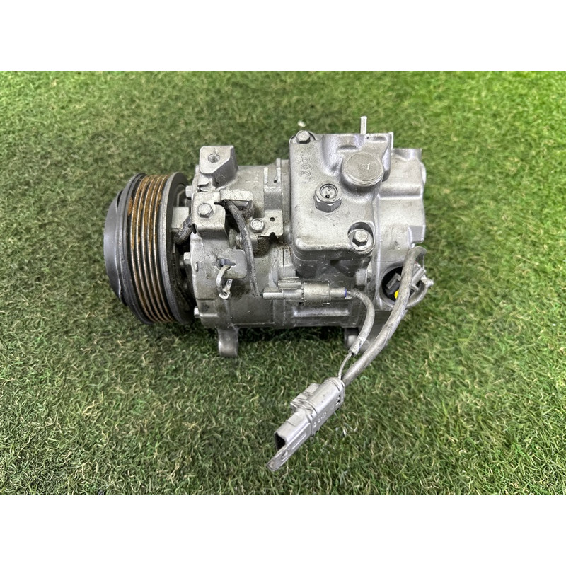 Компрессор кондиционера (отопление и кондиционирование) BMW 3-series F30 2013 2.0 64529399059