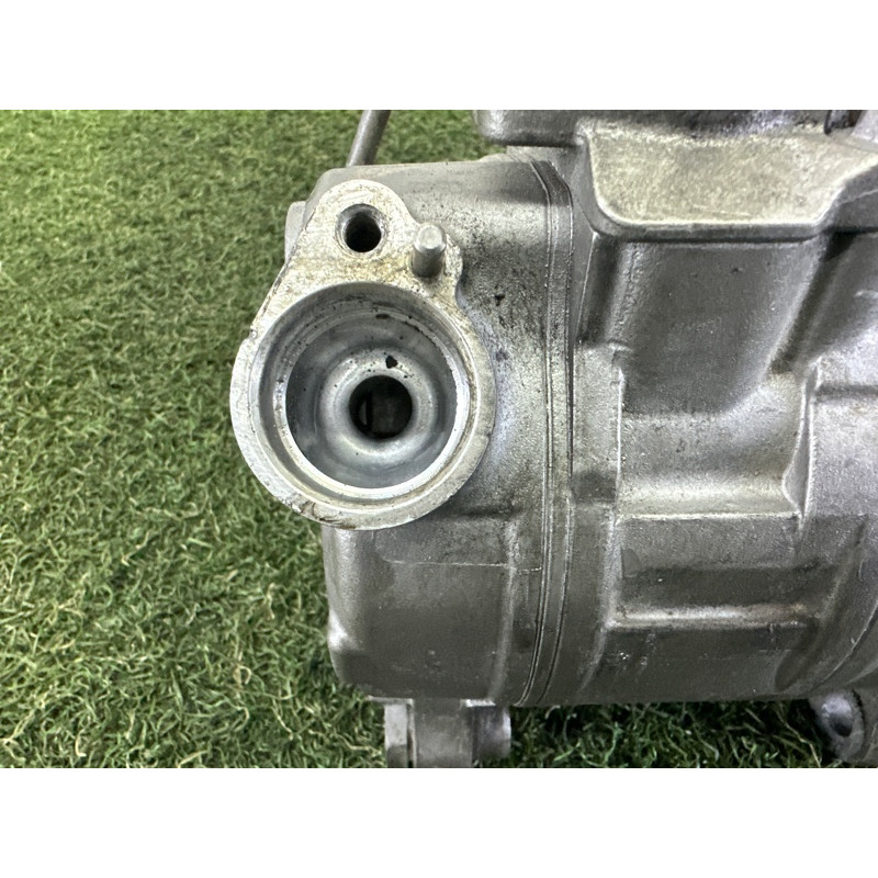 Компрессор кондиционера (отопление и кондиционирование) BMW 3-series F30 2013 2.0 64529399059