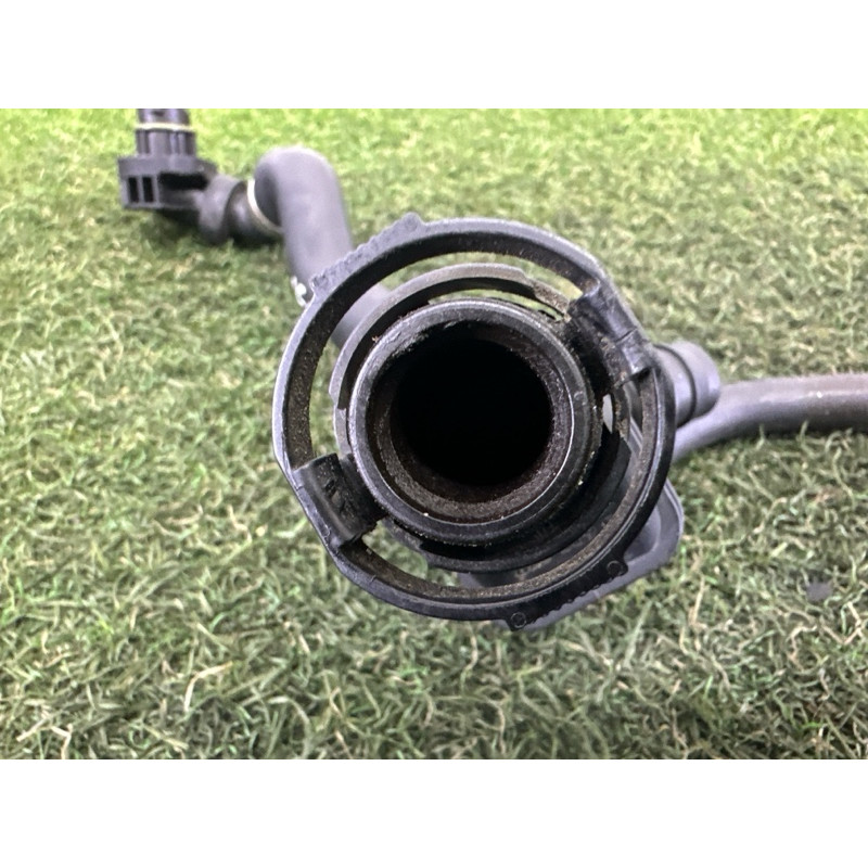 Трубка вентиляции картерных газов (двигатель и элементы) BMW X5 F15 2015 4.4 11158647962