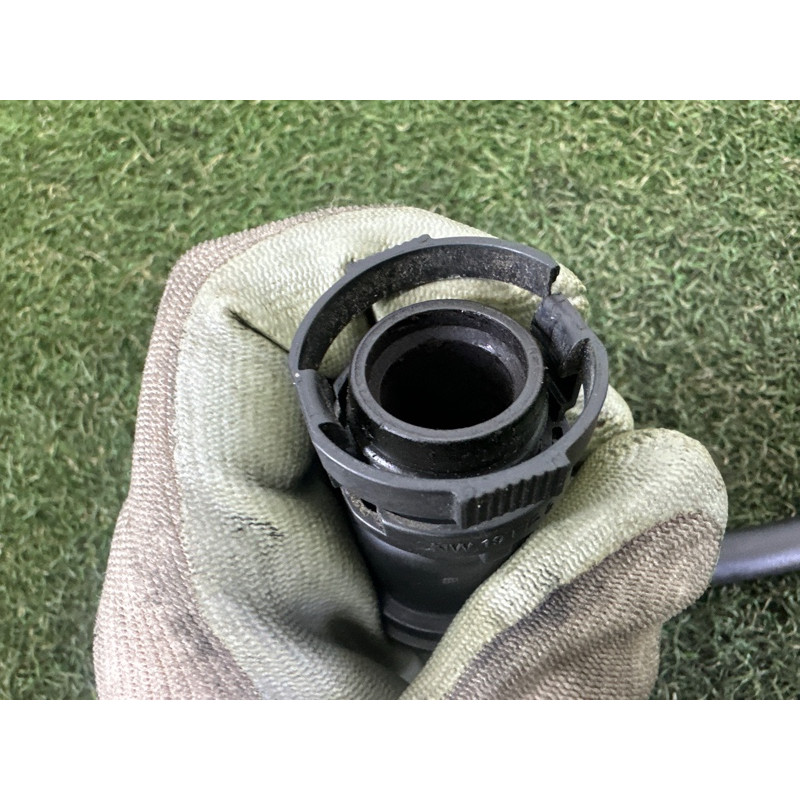 Трубка вентиляции картерных газов (двигатель и элементы) BMW X5 F15 2015 4.4 11158647962