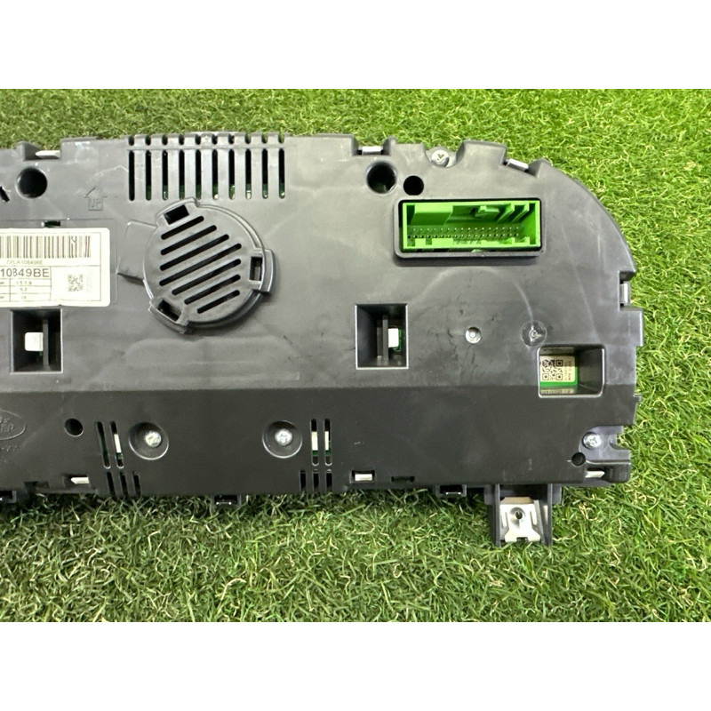 Панель приборов (салон) LAND ROVER RANGE ROVER Sport L494 2016 3.0 Diesel LR080373