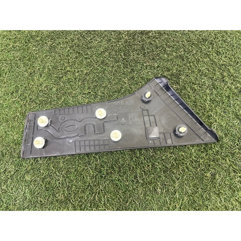 Накладка стойки (кузов и элементы) KIA Soul 3 2022 2.0 87860K0000