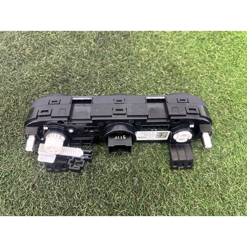 Панель управления климат-контролем (электрика / блоки управления) KIA Soul 3 2022 2.0 97250K0650WK