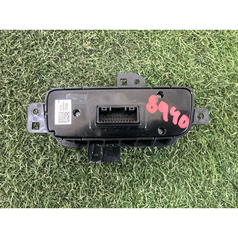 Блок кнопок (электрика / кнопки) KIA Soul 3 2022 2.0 93700K0240WK