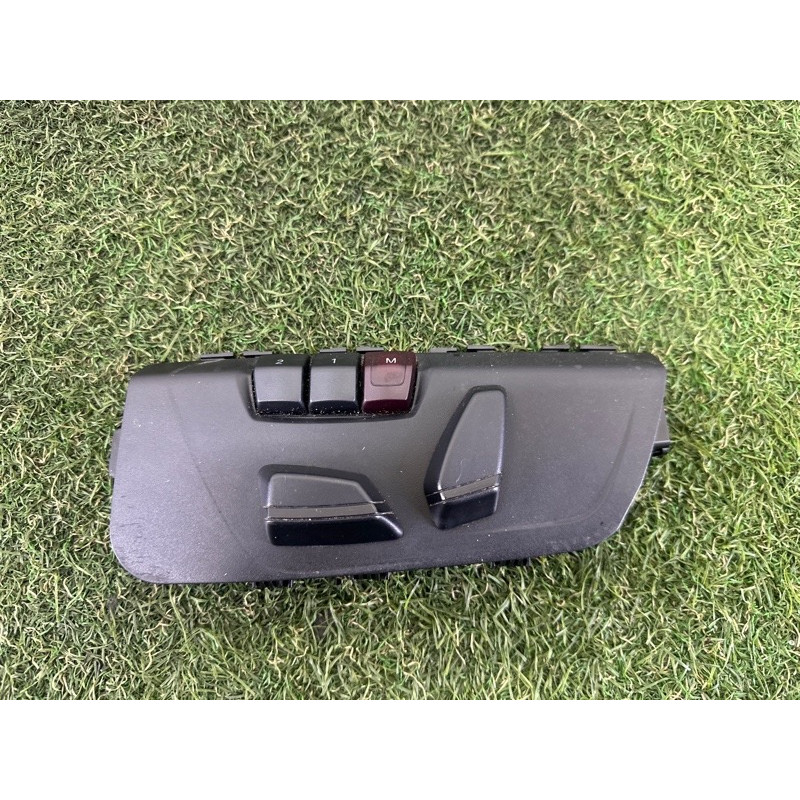 Блок регулировки сидения (закрытая категория) BMW 3-series F30 2013 2.0 61319359829