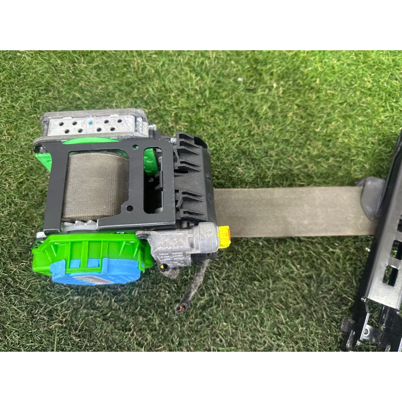 Ремень безопасности (airbag / безопасность) AUDI Q5 8R 2010 3.2 CALB 8R1857705LYNZ