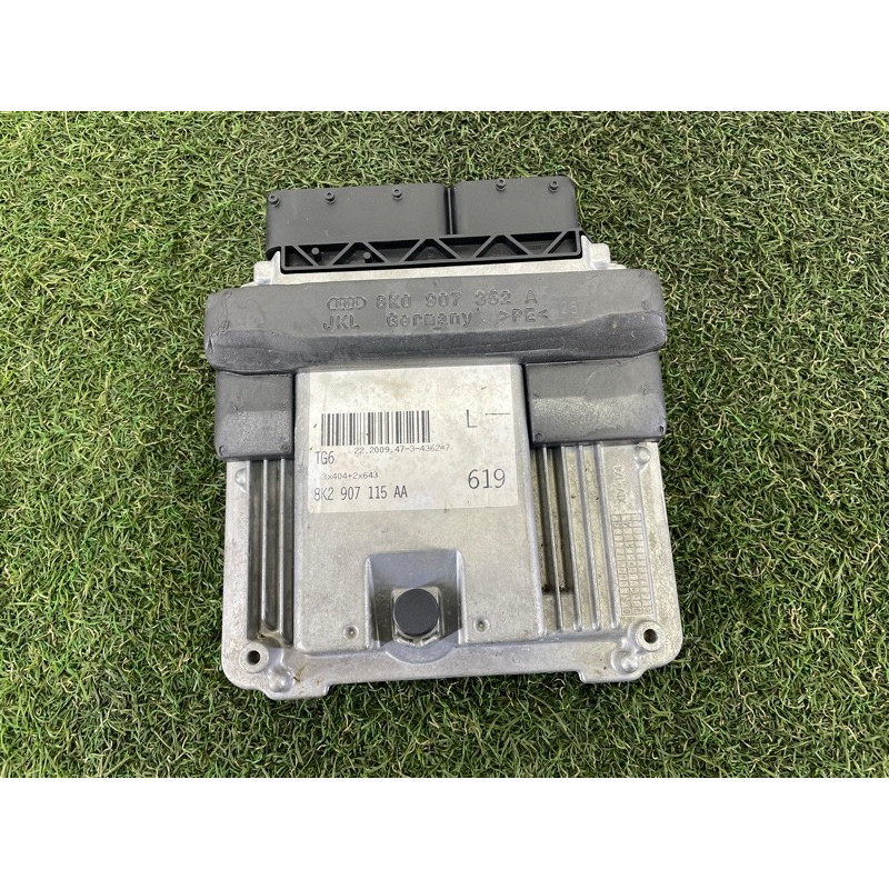 Блок управления двигателем (электрика / блоки управления) AUDI A4 B8 2010 2.0 CAEB 8K2907115AA