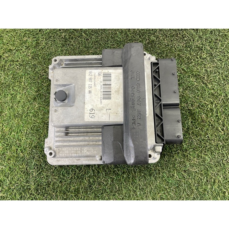 Блок управления двигателем (электрика / блоки управления) AUDI A4 B8 2010 2.0 CAEB 8K2907115AA