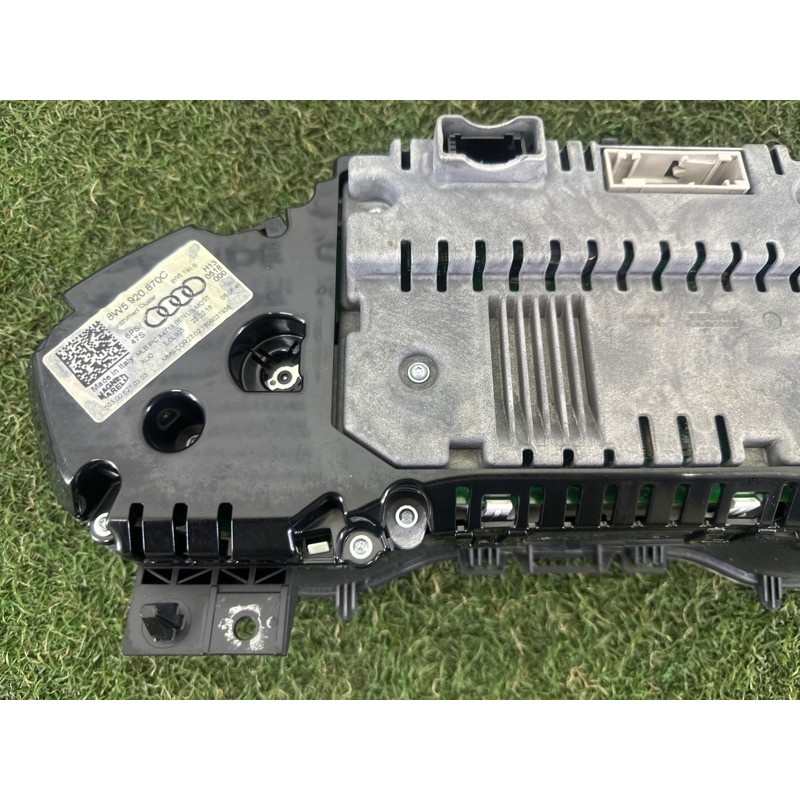 Панель приборов (салон) AUDI A4 B9 2018 2.0 DBPA 8W5920870C