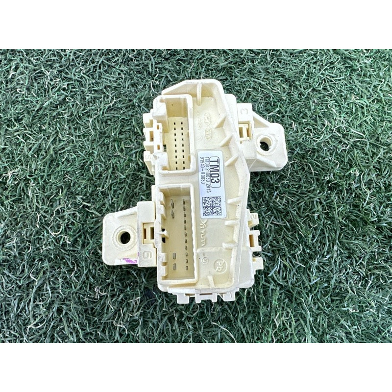 Блок реле (электрика) KIA Soul 3 2022 2.0 91940K0030