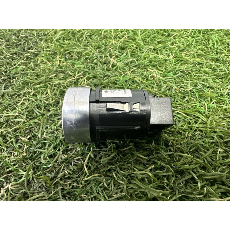 Кнопка Start Stop (електрика / кнопки) Volkswagen Touareg NF 2012 3.0 Hybrid CGFA 7P1905217WHS