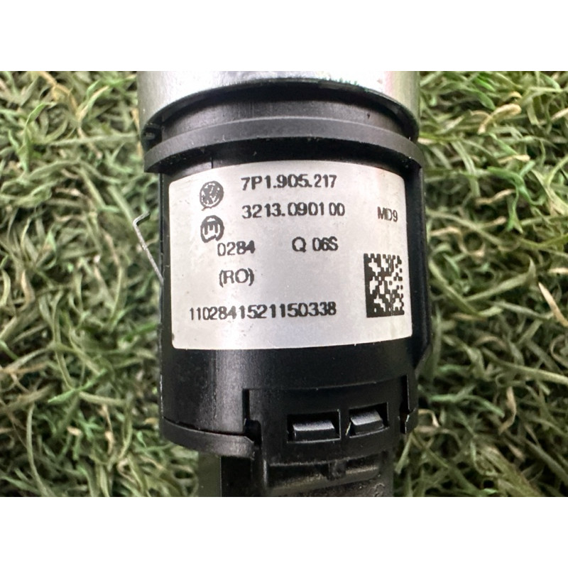 Кнопка Start Stop (електрика / кнопки) Volkswagen Touareg NF 2012 3.0 Hybrid CGFA 7P1905217WHS