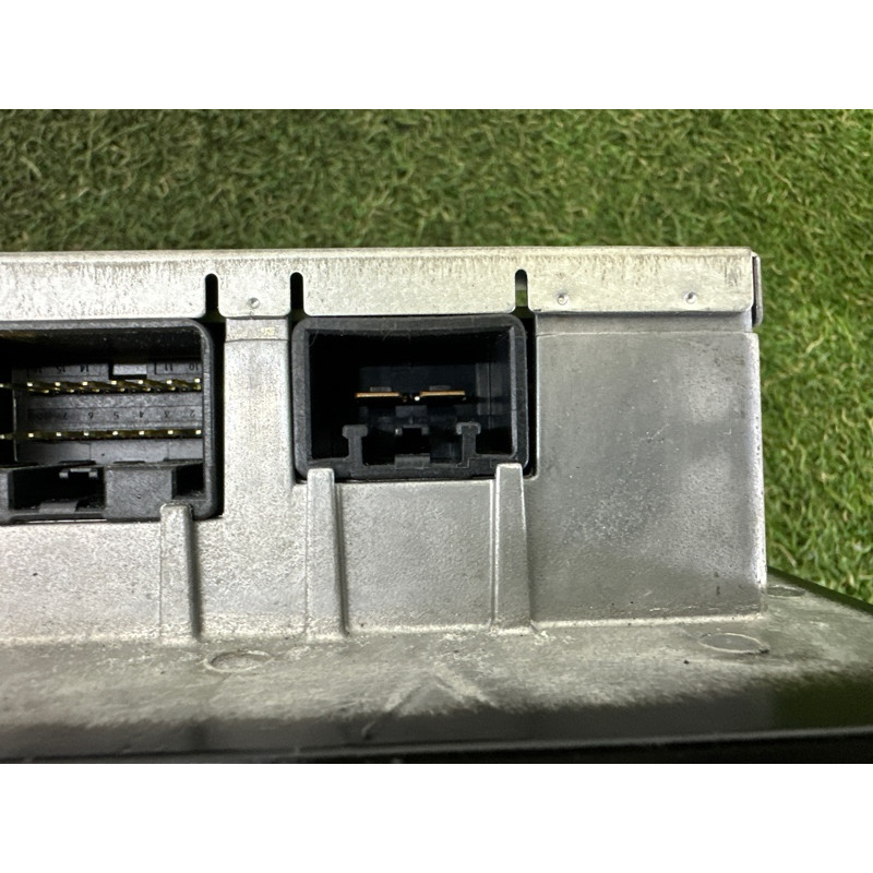 Усилитель звука (электрика) LAND ROVER RANGE ROVER Sport L494 2016 3.0 Diesel LR093599