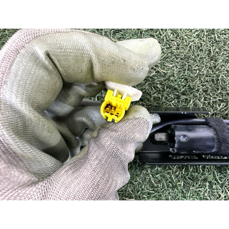 Пиропатрон (airbag / безопасность) AUDI A3 8V 2016 1.8 CNSB 5G4857620