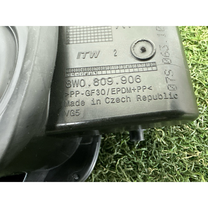 Кришка паливного бака (кузов і елементи) AUDI A4 B9 2018 2.0 DBPA 8W0809906