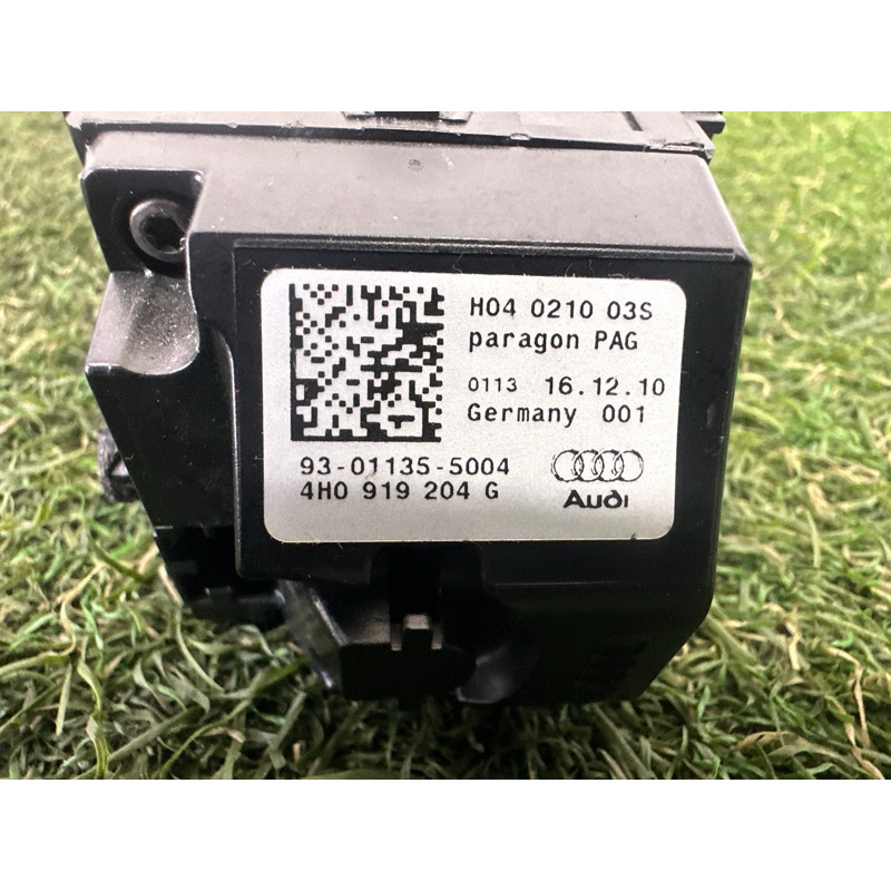 Часы (электрика) AUDI A8 D4 2011 4.2 CDRA 4H0919204G