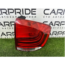 Задний фонарь