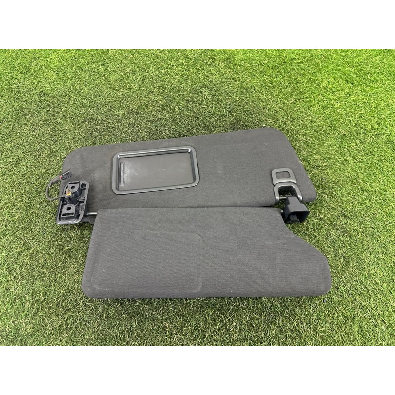 Козырек солнцезащитный (салон) LAND ROVER RANGE ROVER Sport L494 2016 3.0 Diesel LR040172