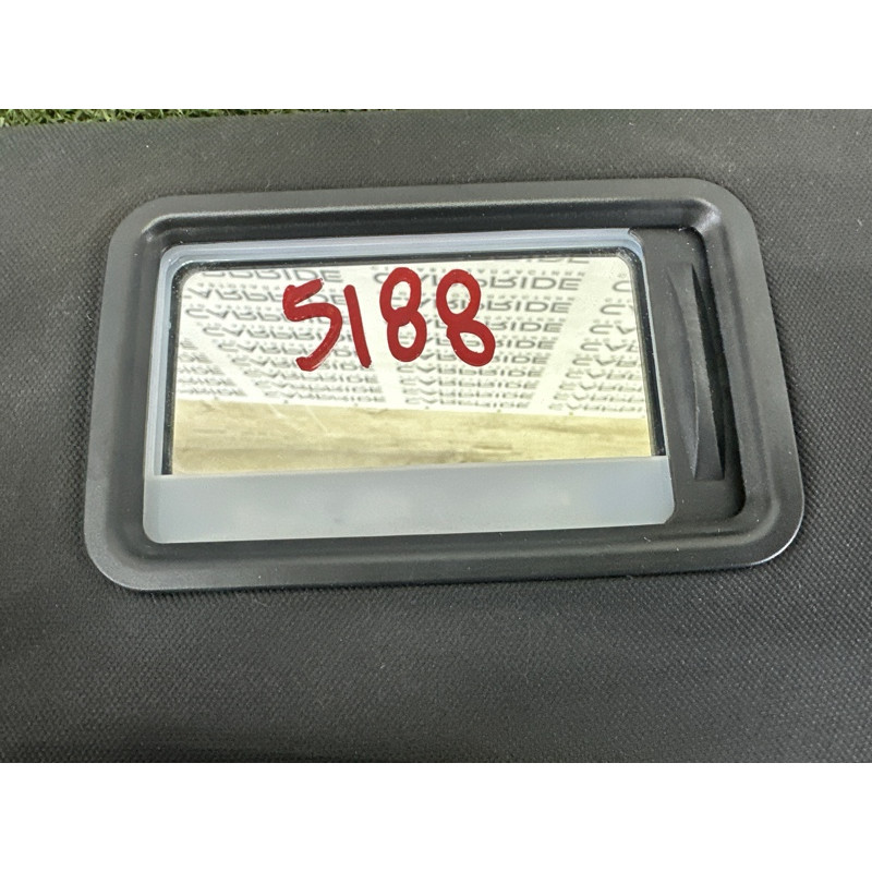 Козырек солнцезащитный (салон) LAND ROVER RANGE ROVER Sport L494 2016 3.0 Diesel LR040172