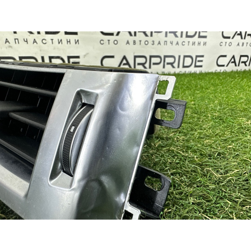 Воздуховод центральный (салон) LAND ROVER RANGE ROVER Sport L494 2016 3.0 Diesel LR044683