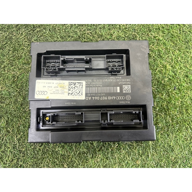 Блок комфорта (электрика / блоки управления) AUDI A8 D4 2011 4.2 CDRA 4H0907064AD