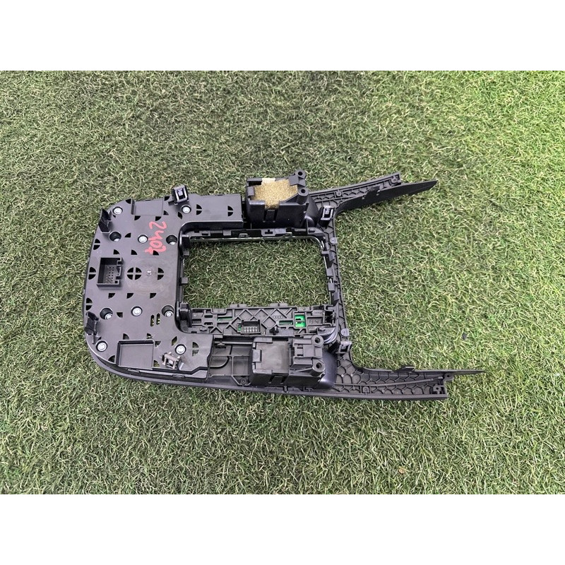 Панель управления мультимедиа (электрика / блоки управления) AUDI Q5 8R 2010 3.2 CALB 8T0919609FWFX