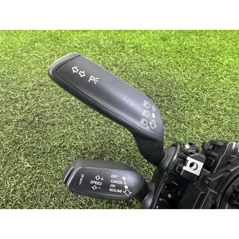 Блок подрулевых переключателей (электрика) AUDI A3 8V 2016 1.8 CNSB 8V0953502H