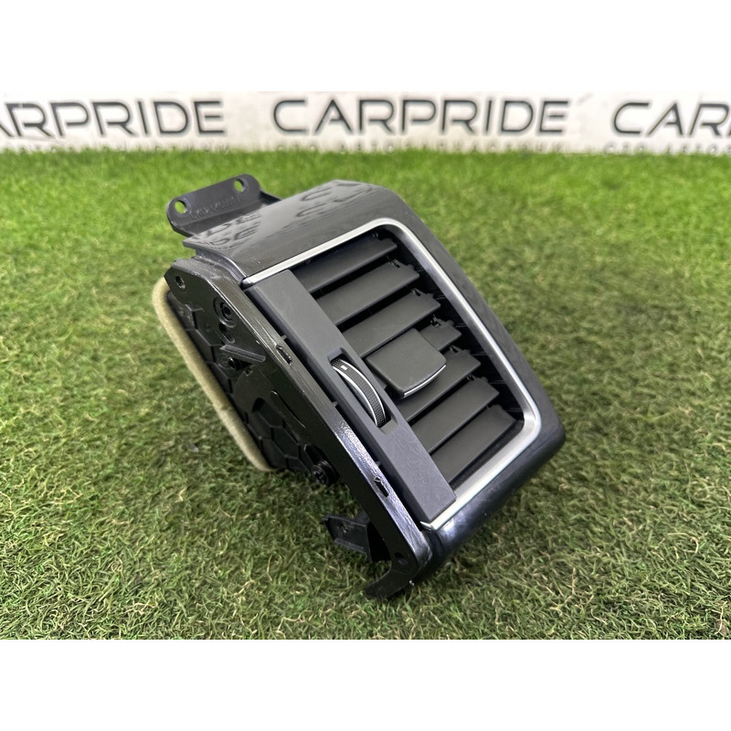 Дефлектор воздуховода (салон) LAND ROVER RANGE ROVER Sport L494 2016 3.0 Diesel LR084736