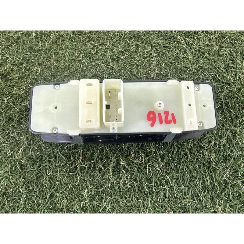 Блок кнопок стеклоподъемников (электрика / кнопки) Jeep Grand Cherokee WK2 2018 3.6 68319802AA