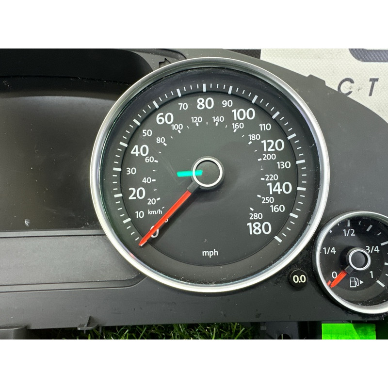 Панель приборов (салон) Volkswagen Touareg NF 2012 3.0 TDI 7P6920980N