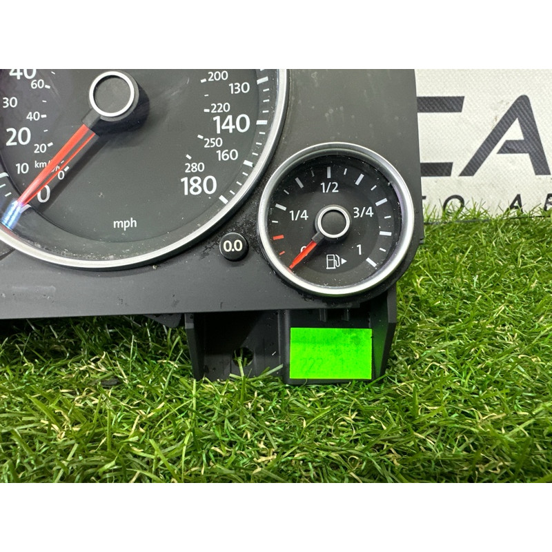 Панель приборов (салон) Volkswagen Touareg NF 2012 3.0 TDI 7P6920980N