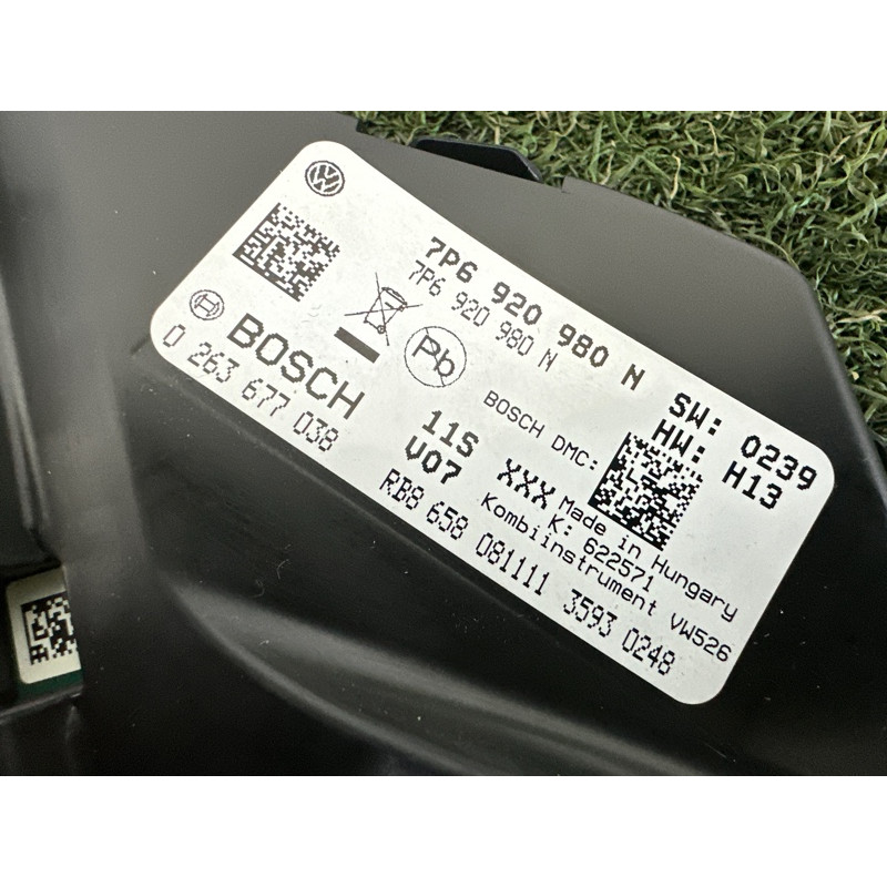 Панель приборов (салон) Volkswagen Touareg NF 2012 3.0 TDI 7P6920980N