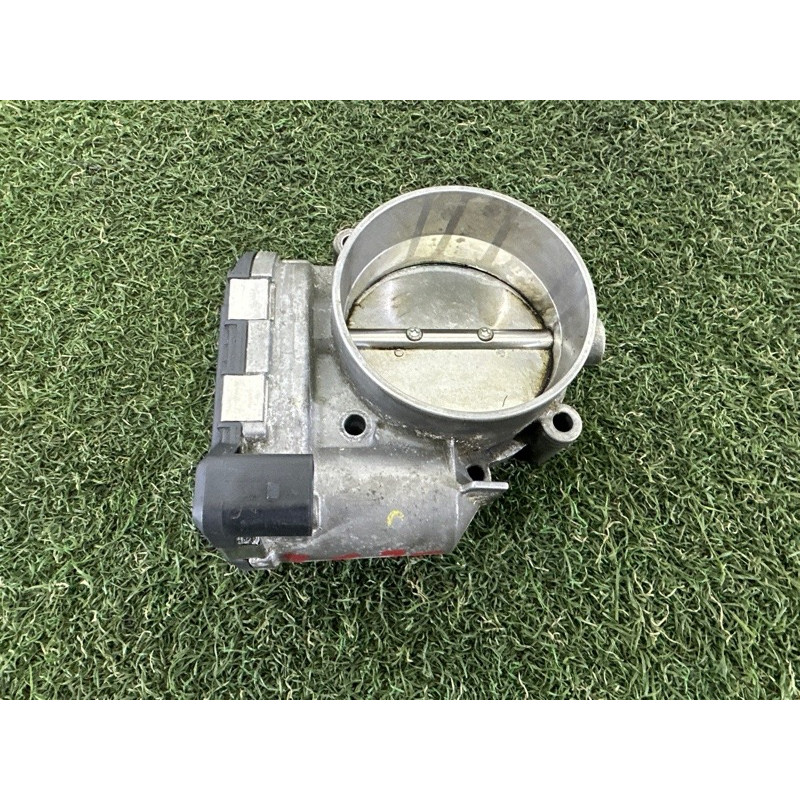 Дросельна заслонка (електрика двигуна) AUDI A8 D4 2011 4.2 CDRA 077133062A