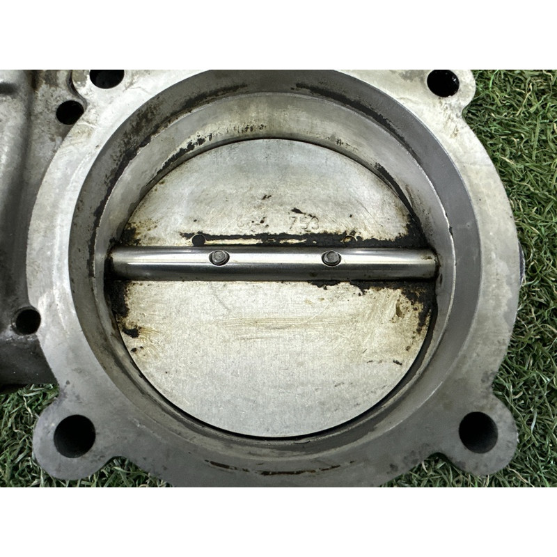 Дросельна заслонка (електрика двигуна) AUDI A8 D4 2011 4.2 CDRA 077133062A